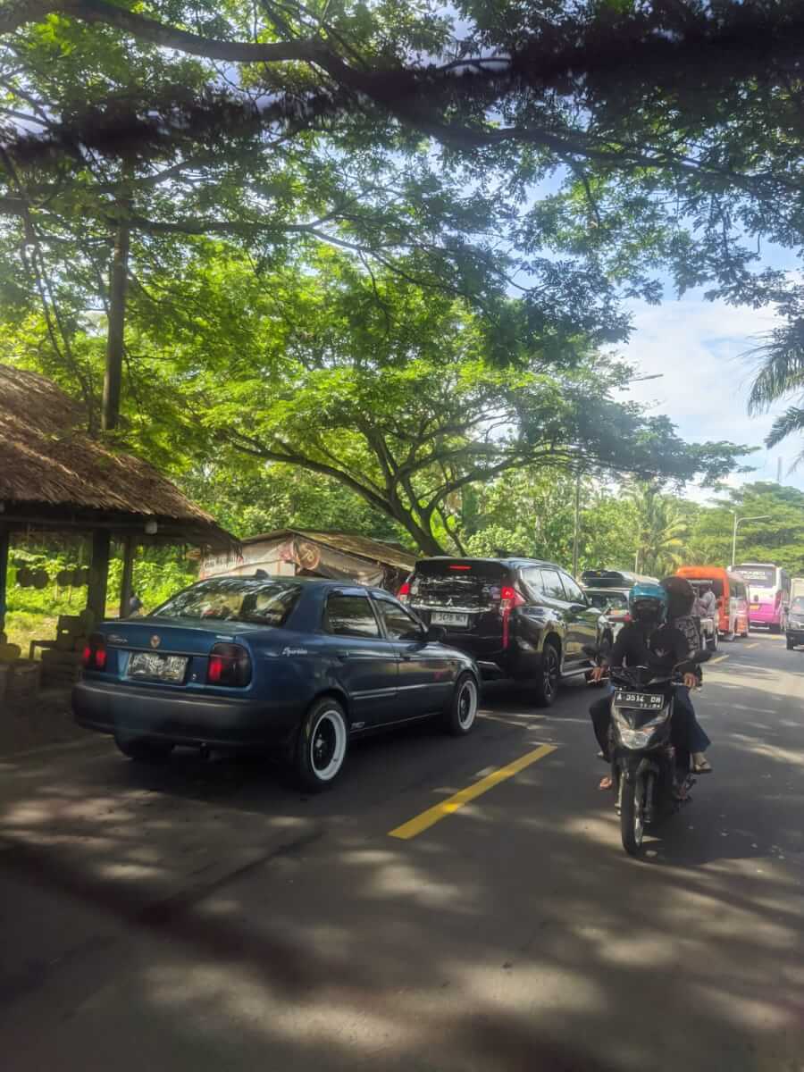 Hari Terakhir Libur Lebaran, Jalur Wisata Anyer Masih Ramai