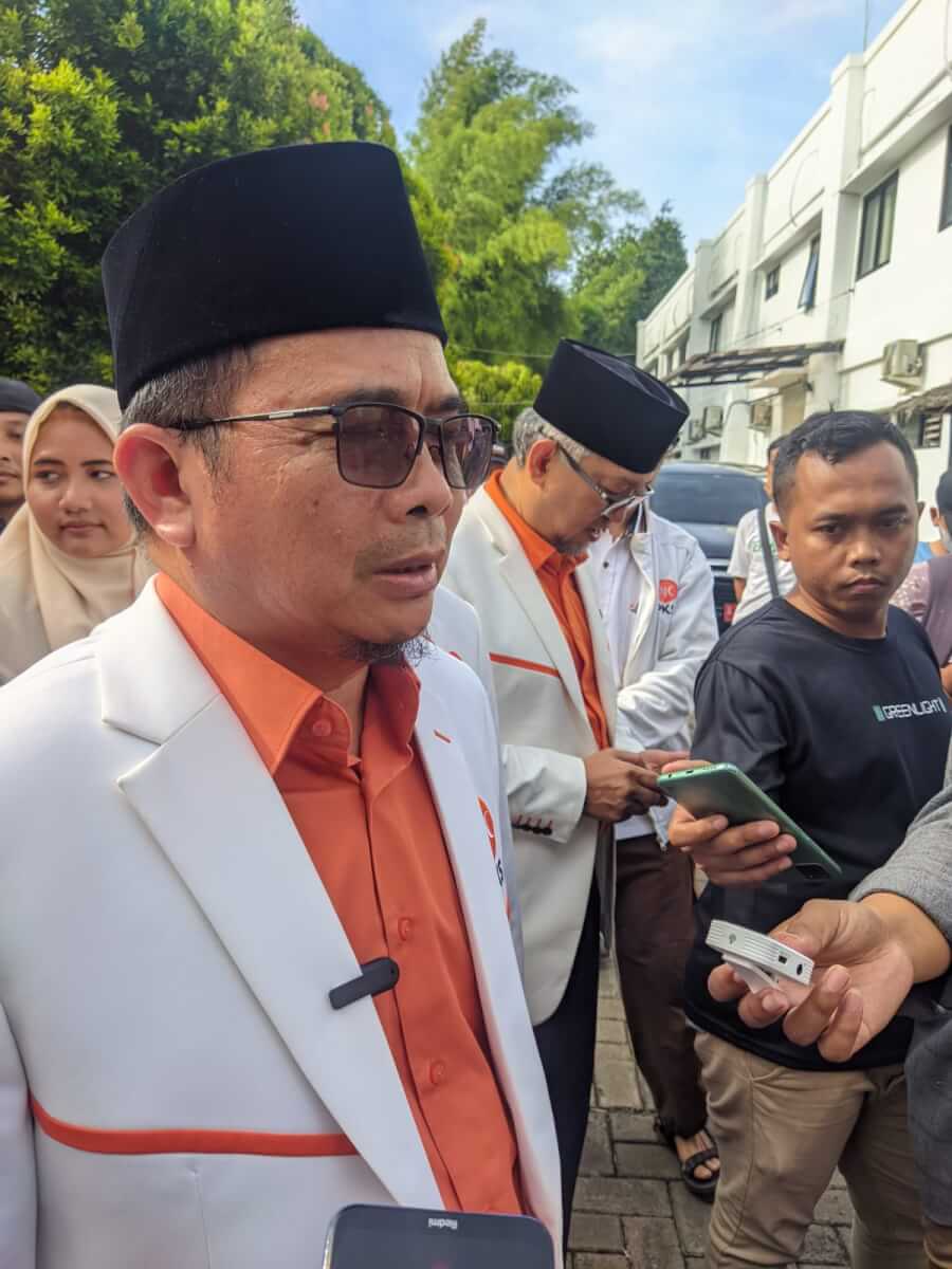 PKS Banten Daftarkan 100 Bacaleg