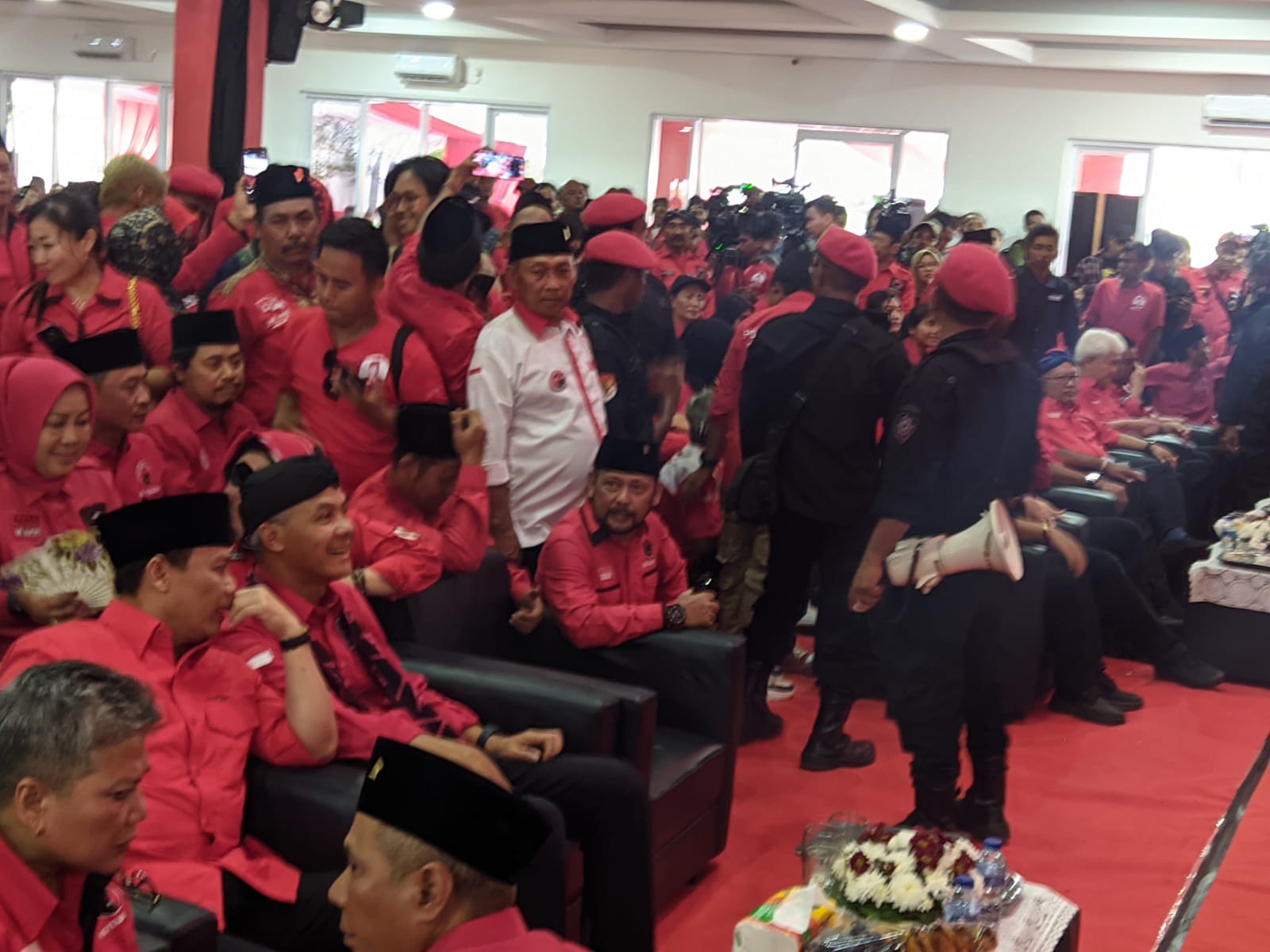 Ganjar Pranowo Konsolidasi Pendukung di Banten