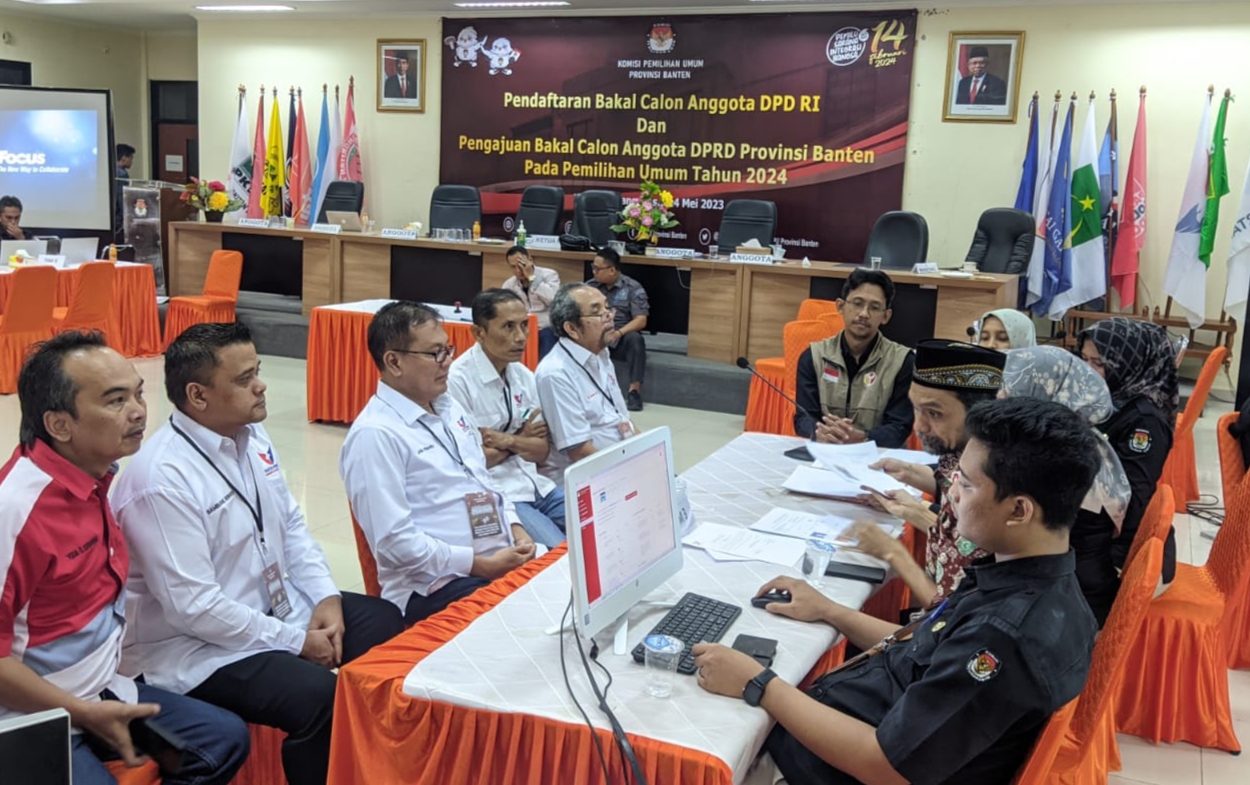 Wow, Perindo dan Garuda Banten Nyaris Gagal Daftarkan Bacalegnya