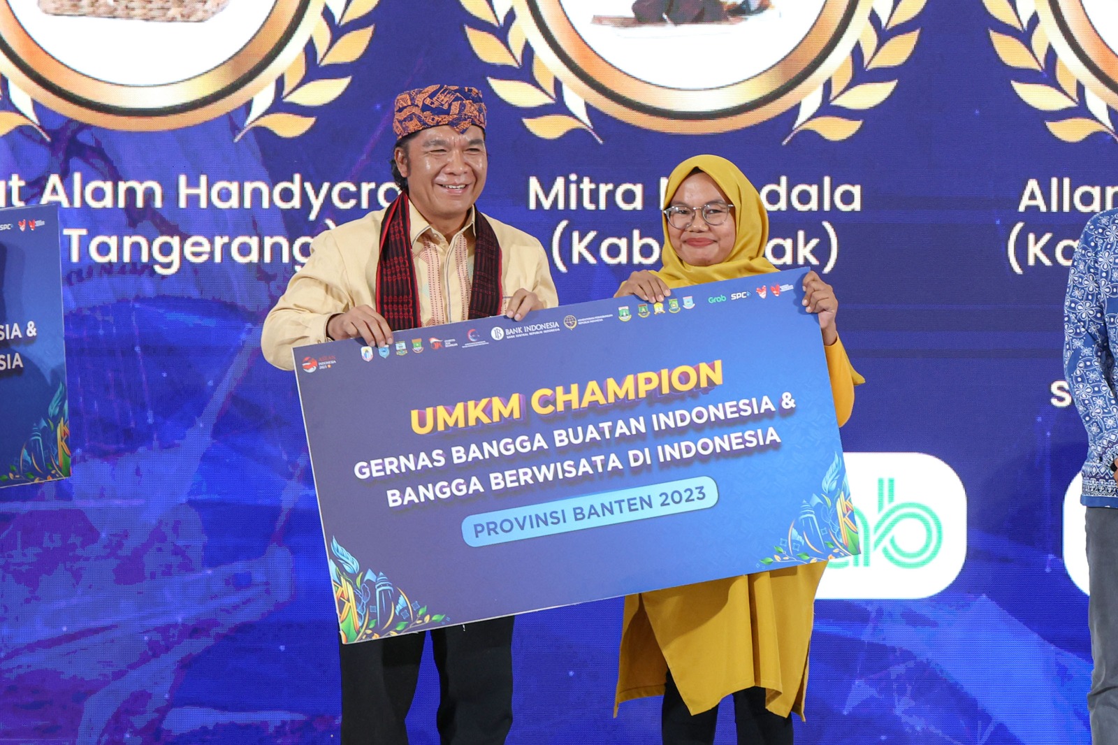 Ada Gerakan Nasional Bangga Buatan Indonesia dan Berwisata di Indonesia, Mau Ikutan?