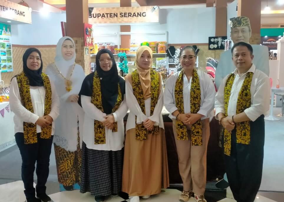 Promosi 12 Motif Batik Kabupaten Serang di Pekan Raya Jakarta