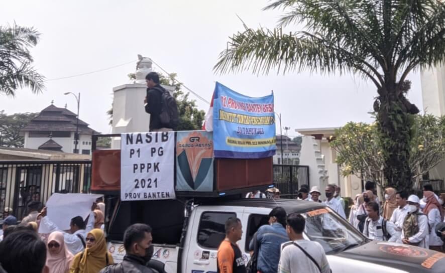 Al Muktabar Didesak Segera Angkat Guru Honorer Jadi PPPK