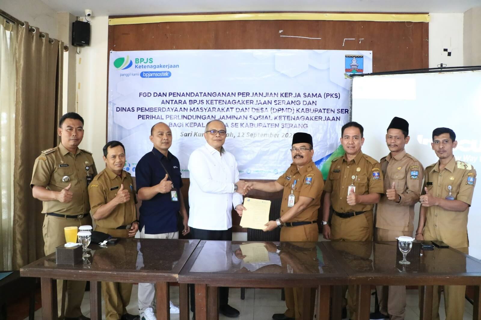 Kepala Desa se-Kabupaten Serang Dapat Perlindungan BPJS Ketenagakerjaan, Iurannya Ditanggung APBD