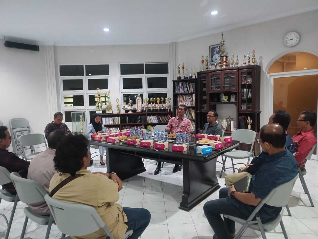 Galang Pengawasan Partisipatif, Bawaslu Kota Serang Jajaki Kemitraan Gereja Kristus Raja Serang