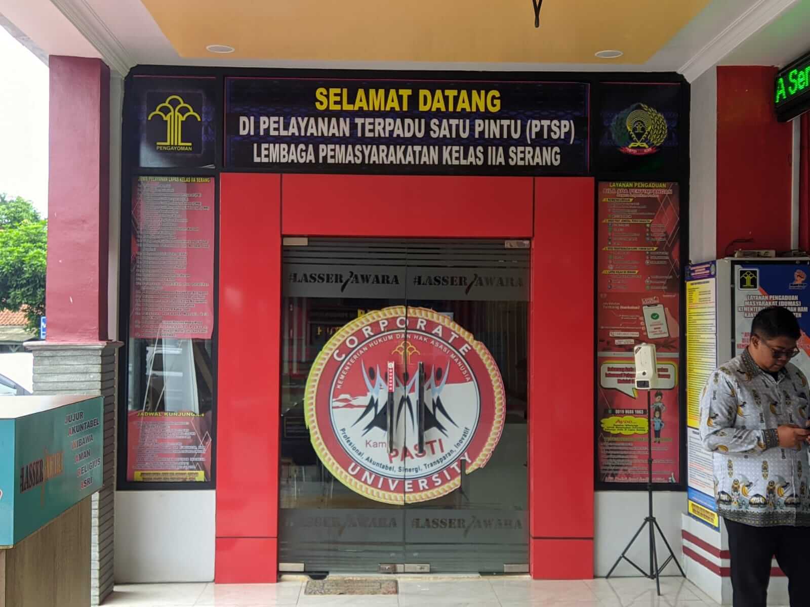 Tenggak Miras Oplosan, 2 Narapidana Lapas Serang Tewas