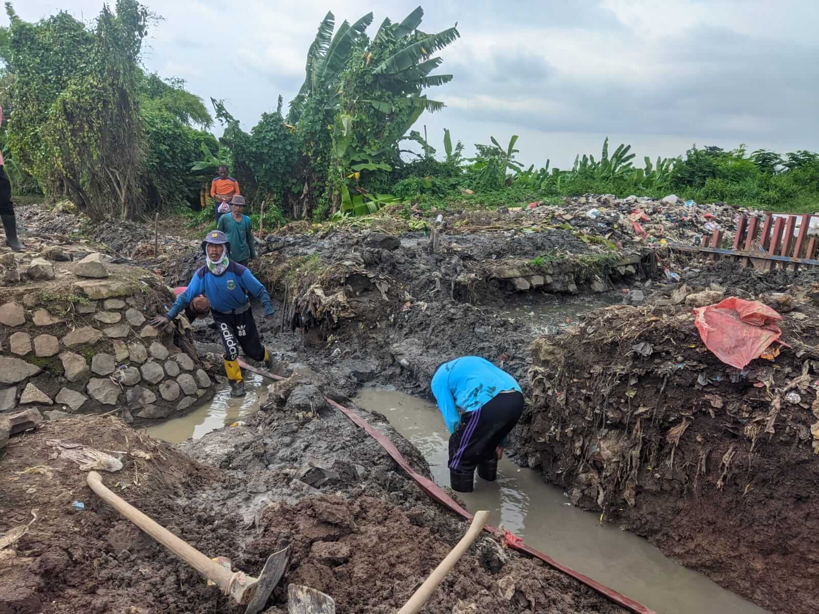 Penjabat Walikota Serang : Saluran Drainase Dicor dan Tertutup Sampah, Salah Satu Penyebab Banjir Kota Serang