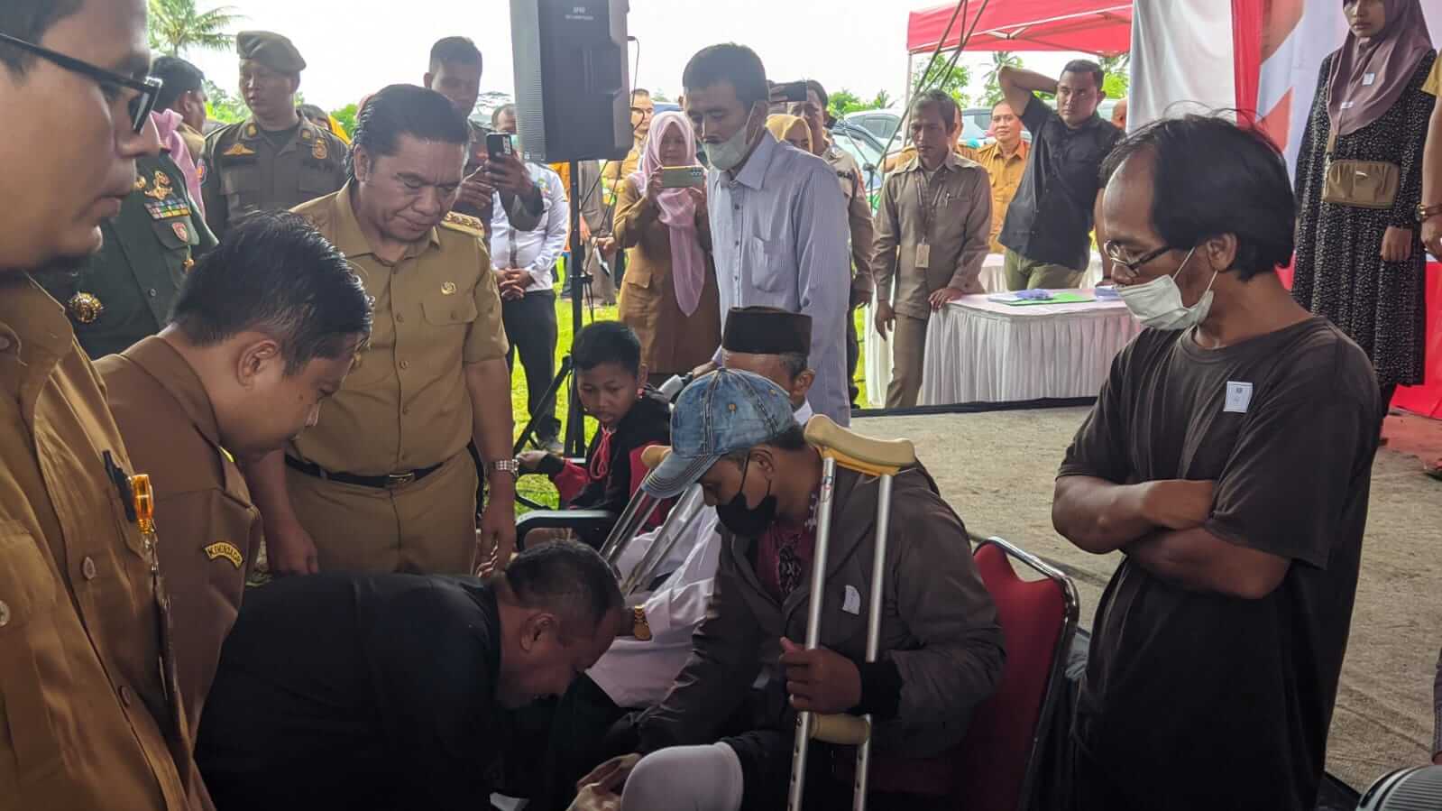 Gencar Bagikan Bansos Jelang Pemungutan Suara Pemilu 2024, Pemprov Banten Bantah Ada Instruksi Pusat