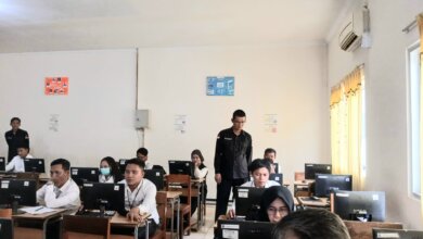 58 Calon Panwascam Pilkada Ikuti Tes CAT