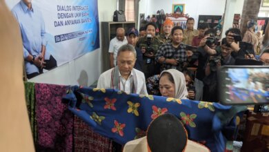 Mendag Tekankan Pemda Harus Dukung UMKM Batik Banten