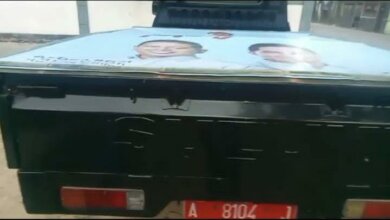 Mobil Dinas Kabupaten Pandeglang Angkut Baliho Bakal Pasangan Calon Gubernur Andra Soni–Dimyati, Plt Camat: Mobil Sedang Dipinjam Warga