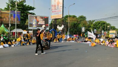 Mahasiswa Unsera Kritik 10 Tahun Pemerintahan Jokowi