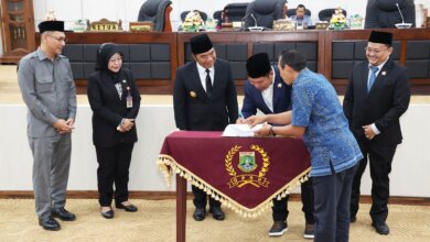 Fahmi Hakim Ditetapkan Sebagai Ketua DPRD Banten 2024-2029