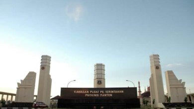 Pemprov Banten Berhentikan ASN Badan Kesbangpol