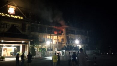 Gedung Utama Polda Banten Kebakaran