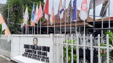 KPU Kabupaten Serang Pilah Logistik Pilkada yang Masih Bisa Digunakan Untuk PSU