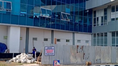 Warga Protes Pembangunan Minimarket di Lahan Hijau Terminal Pakupatan Banten