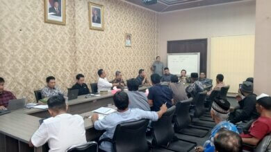 Tolak Direlokasi ke Rusun, Warga Sukadana Ngadu ke DPRD Kota Serang