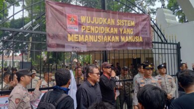 Tunjangan Tambahan Macet, Guru se-Banten Demo Gubernur