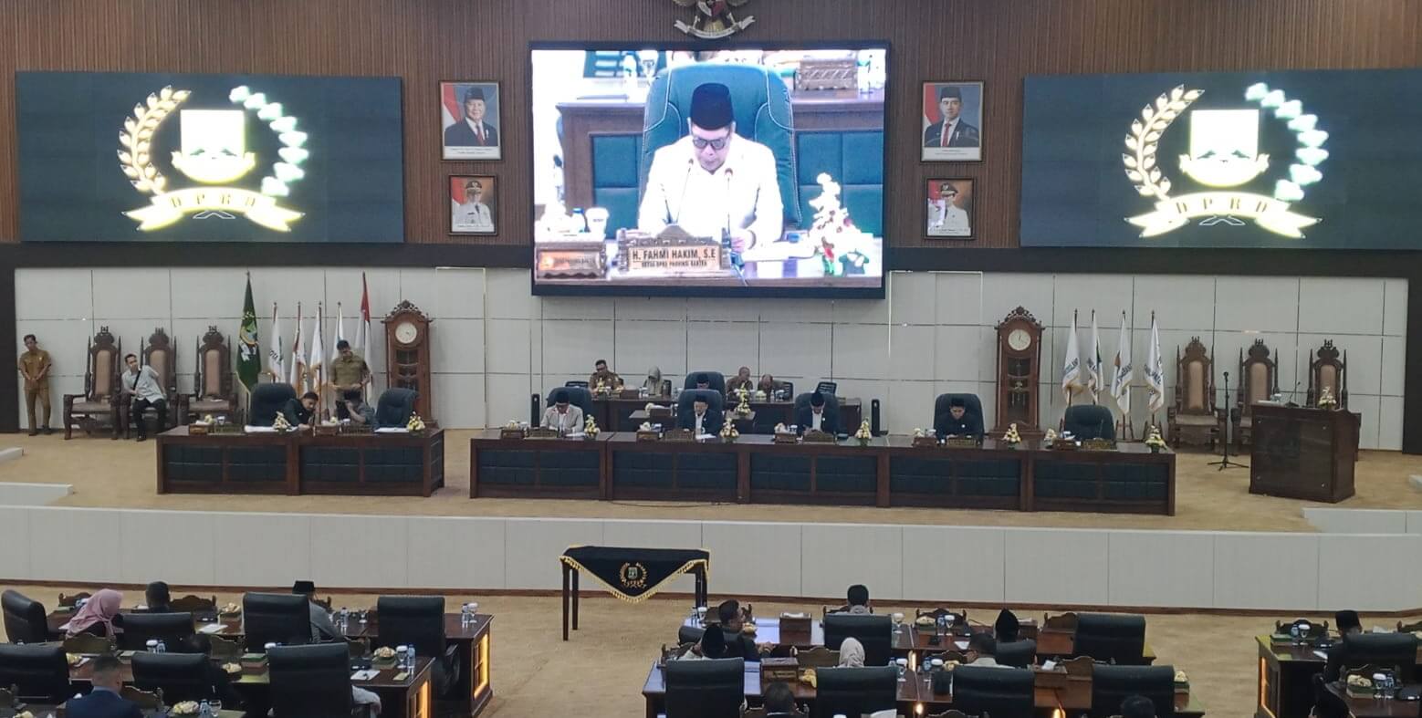 Ditanya Soal Tunjangan Perumahan, Ketua DPRD dan Gubernur Banten Irit Bicara