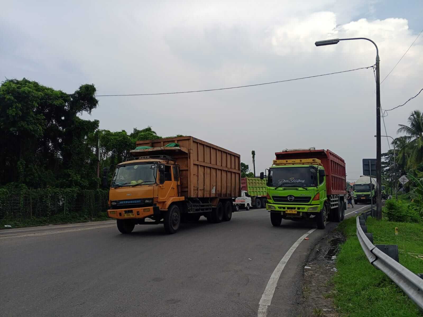 Pemprov Banten Akhirnya Keluarkan Aturan Pembatasan Operasional Truk Tambang