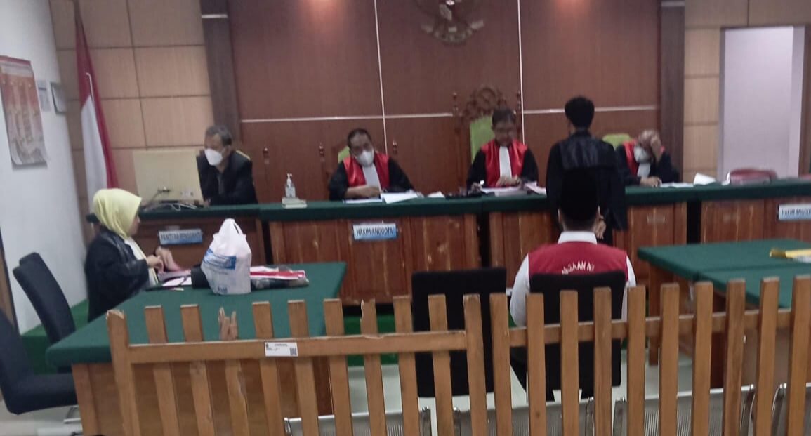 ‎Dua Demonstran Untirta Didakwa Pasal ‎Pengeroyokan dan Membahayakan Keamanan Umum