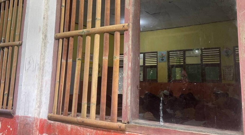 ‎SDN Cirangkong 1 Kabupaten Serang Rusak dan Kekurangan Ruang Kelas‎