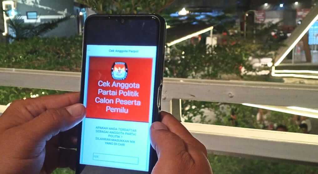 Indepth Reporting : Asal Catut  KTP untuk Pendaftaran Parpol di Banten pada Pemilu 2024