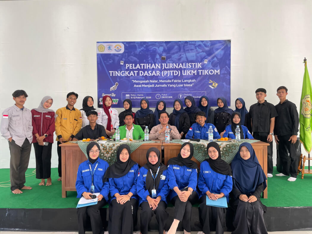 Cetak Jurnalis Muda, UKM TIKOM STKIP Syekh Mansyur Gelar Pelatihan Jurnalistik Dasar
